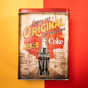 Lata Original Coca-Cola con 500g de Galletas