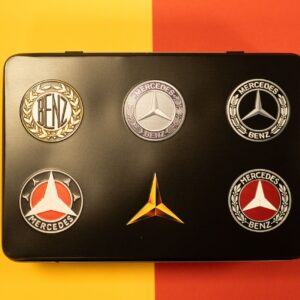 Lata Logos Mercedes  con 500g de Galletas